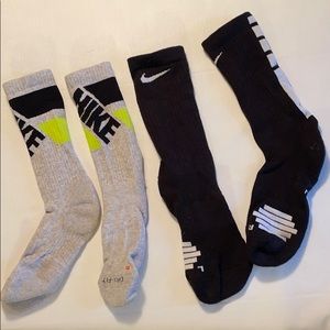 Nike boys medium socks